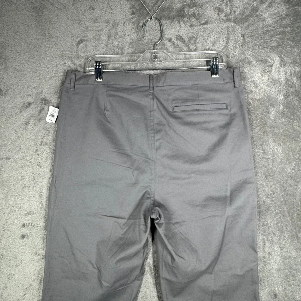 Old Navy Boys Earl Gray Twill Chino Uniform Pants School Casual Everyday Neutral